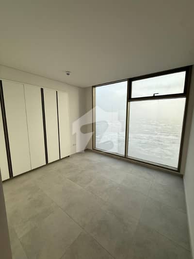 The Views Tower 01 Luxury 3-Bedroom Sea-Facing Apartment for Rent