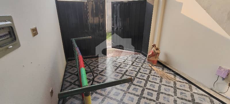 اڈیالہ روڈ راولپنڈی میں 2 کمروں کا 3 مرلہ مکان 70.0 لاکھ میں برائے فروخت۔ اڈیالہ روڈ راولپنڈی میں 2 کمروں کا 3 مرلہ مکان 70.0 لاکھ میں برائے فروخت۔