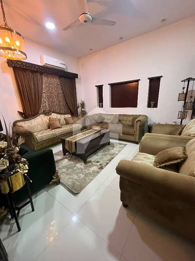 100 SQYRD BUNGALOW FOR FOR RENT