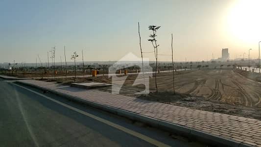 Non-Paid 125sq Yd Near Dancing Fountain And Jinnah Avenue FOR SALE. Precicnt-28 Is Best For Investment Non-Paid 125sq Yd Near Dancing Fountain And Jinnah Avenue FOR SALE. Precicnt-28 Is Best For Investment