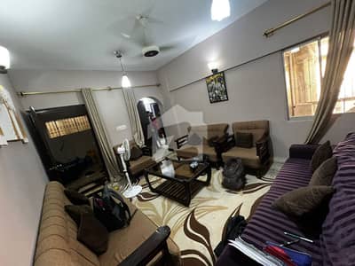 Flat For Sale 1400 Square Feet 3 Bedrooms Drawing Dinning Attached Bath Room, 6th Floor Vip Location