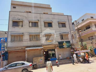بفر زون - سیکٹر 16-A بفر زون,نارتھ کراچی,کراچی میں 5 کمروں کا 6 مرلہ مکان 3.6 کروڑ میں برائے فروخت۔