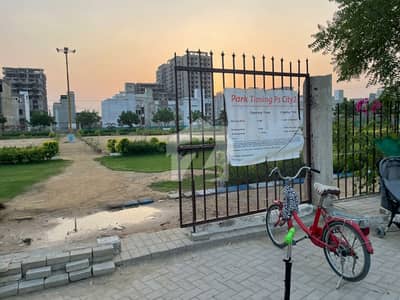 Prime Location Sector 31 - Punjabi Saudagar City Phase 2 Residential Plot Sized 120 Square Yards Is Available