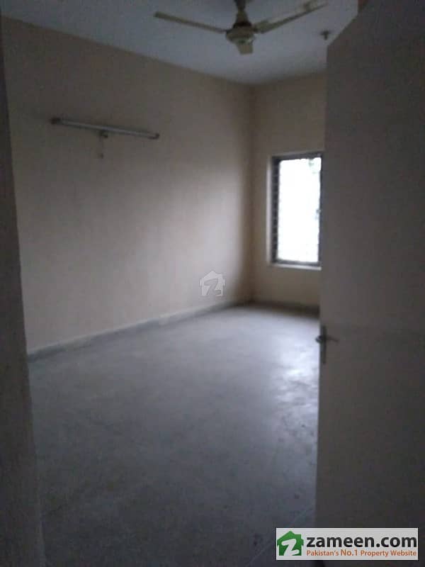 4 Marla 2 Bed Apartment With Roof Top