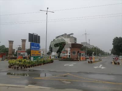 Stunning Prime Location 20 Marla Residential Plot In Wapda City Available