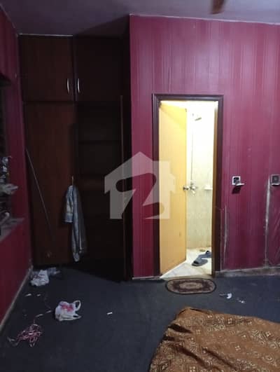 1st Floor Flat Available For Rent 1bad Attached Bathroom TV Launch Kitchen