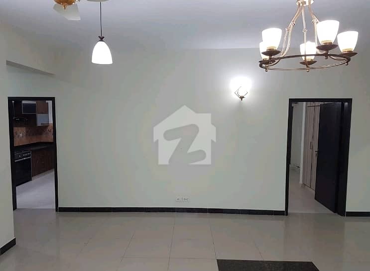 Ideal 10 Marla Flat Available In Askari 11, Lahore Ideal 10 Marla Flat Available In Askari 11, Lahore