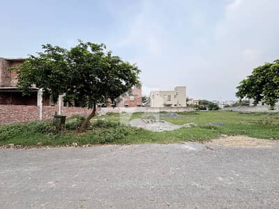 Ideal Prime Location 1 Kanal Residential Plot has landed on market in DHA Phase 6 - Block L, Lahore Ideal Prime Location 1 Kanal Residential Plot has landed on market in DHA Phase 6 - Block L, Lahore