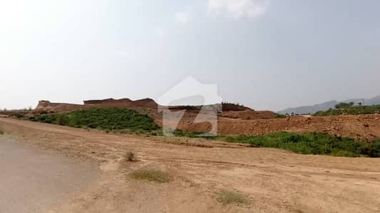 سی پندرہ اسلام آباد میں 1 کنال رہائشی پلاٹ 4.0 کروڑ میں برائے فروخت۔