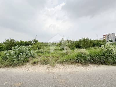 10 Marla Outclass Location Plot No 953 For Sale Dha Phase 5 M Block Lahore 10 Marla Outclass Location Plot No 953 For Sale Dha Phase 5 M Block Lahore