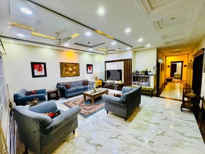 1 Kanal Upper Portion Avaliable For Rent In Lake City