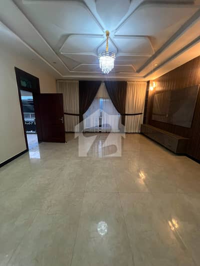 SEPARATE UPPER PORTION AVAILABLE IN BANIGALA