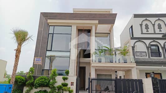 10 Marla Brand New House For Sale