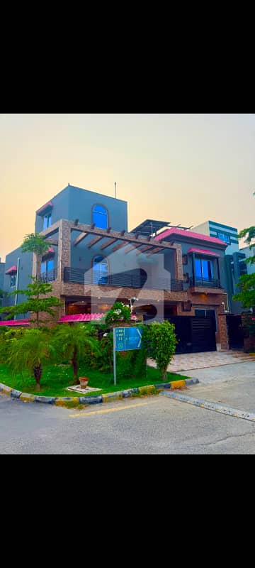 12.22 marla house with 10 kva solar+bettery for rent 12.22 marla house with 10 kva solar+bettery for rent