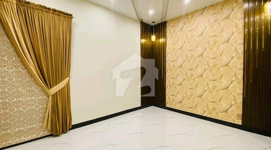 This Is Your Chance To Buy Facing Park House In Dream Gardens Phase 1 Lahore