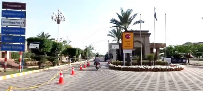 ڈریم گارڈنز - بلاک جے ڈریم گارڈنز,ڈیفینس روڈ,لاہور میں 1 کنال رہائشی پلاٹ 2.7 کروڑ میں برائے فروخت۔ ڈریم گارڈنز - بلاک جے ڈریم گارڈنز,ڈیفینس روڈ,لاہور میں 1 کنال رہائشی پلاٹ 2.7 کروڑ میں برائے فروخت۔
