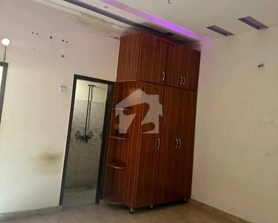 House Of 10 Marla In Central Park Housing Scheme For rent