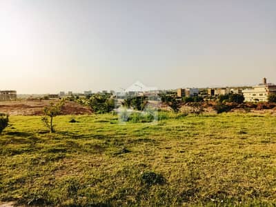 Top Location Commercial Plot Available Block F Size 5 Marla For Sale In Top City