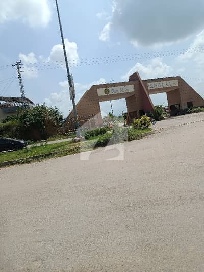پارک انکلیو اسلام آباد میں 1 کنال رہائشی پلاٹ 4.85 کروڑ میں برائے فروخت۔ پارک انکلیو اسلام آباد میں 1 کنال رہائشی پلاٹ 4.85 کروڑ میں برائے فروخت۔