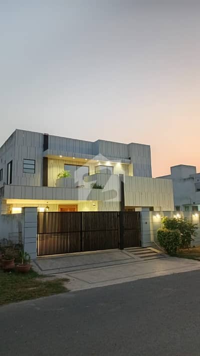 1 Kanal Owner-Built Bungalow For Sale In Imperial Garde