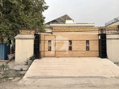 ڈیفینس آفیسر کالونی پشاور میں 7 کمروں کا 1 کنال مکان 21.0 کروڑ میں برائے فروخت۔