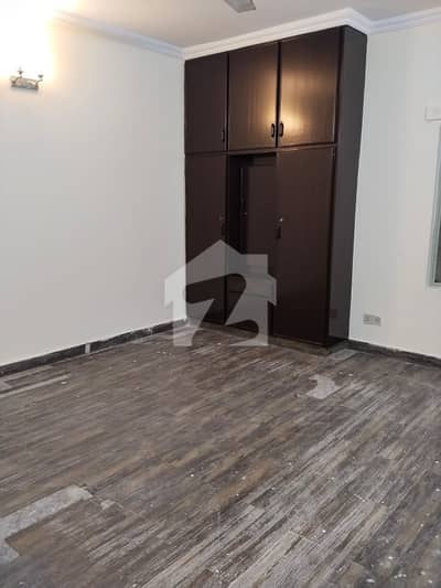 5 MARLA DOUBLE STOREY DOUBLE UNIT FOR SALE IN JOHAR TOWN