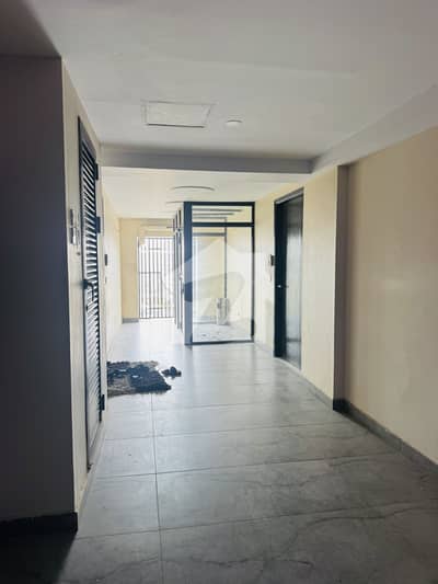 Premium 908 Sqft Office In Sharfabad | Best Investment Opportunity