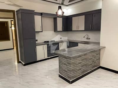 Brand New 300 Sq Yard FIRST FLOOR Portion In Gulistan-E-Jauhar - Block 1