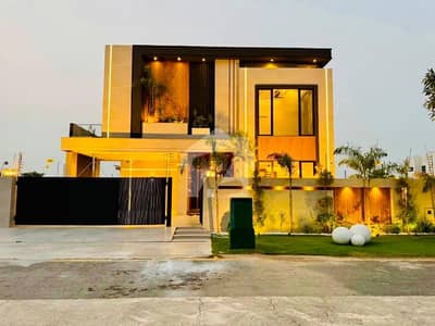 1 kanal beautifully Designed Modern house for rent in DHA phase 6