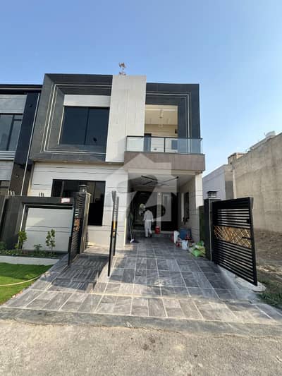 05 Marla Brand New Ultra Modren House For Sale In Park View city Tulip Extension Block 05 Marla Brand New Ultra Modren House For Sale In Park View city Tulip Extension Block