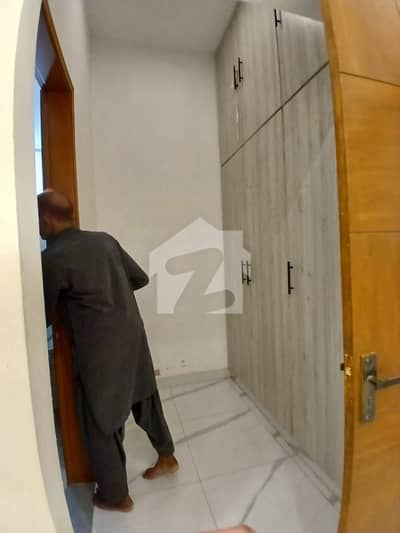 400 Sq-yd Portion For Rent, Ground Floor, 4-BED DD, West Open LOCATION: KESC Society