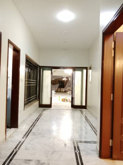 Top Location Alert West-Open Semi-Furnished 4 Bed DD Portion near National Stadium Top Location Alert West-Open Semi-Furnished 4 Bed DD Portion near National Stadium