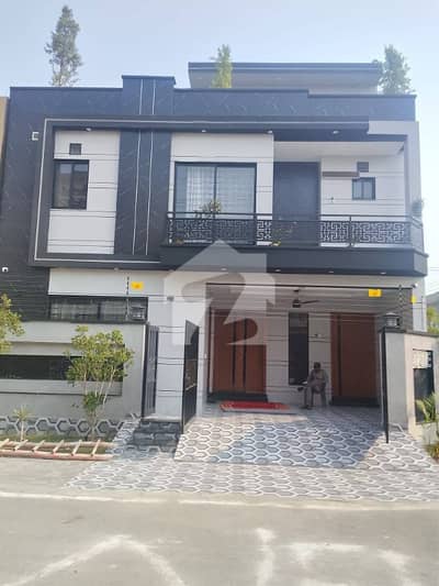 7 marla corner double story house available for sale 7 marla corner double story house available for sale