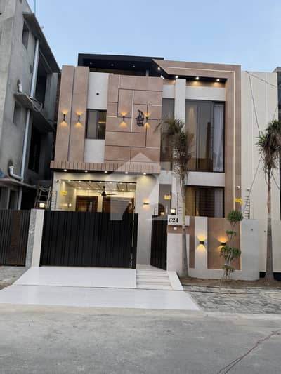 5 Marla House In ultramodern Look Luxury House For Sale In Central Park Housing Scheme Lahore Ferozepur Road