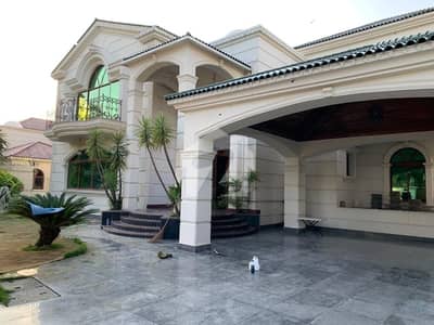 HOUSE FOR RENT IN F-7