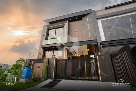 5 Marla Renovated House Available For Rent 5 Marla Renovated House Available For Rent