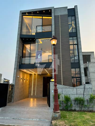 Park Facing 5 Marla House For Sale In Lake City Sector M7-C1, Lahore | Prime Location