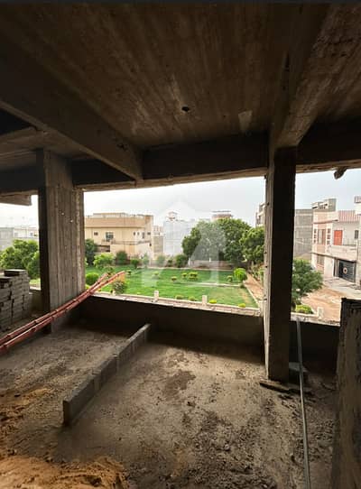 Commercial Shops in Malir Karachi | Luxury Apartments | Mobile Mall