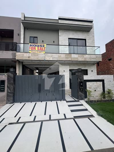 5 MARLA ULTRA MODERN DESIGN HOUSE FOR SALE IN DHA RAHBER 5 MARLA ULTRA MODERN DESIGN HOUSE FOR SALE IN DHA RAHBER