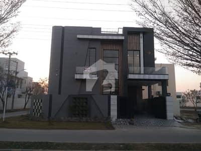 5 Marla Modern Design Used House Available For Rent In DHA Rahber Phase 11 Sector 2 5 Marla Modern Design Used House Available For Rent In DHA Rahber Phase 11 Sector 2