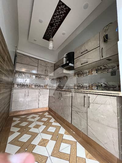 Flat Of 1700 Square Feet For rent In Clifton - Block 1