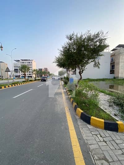 اتحاد ٹاؤن فیز 1 - بلاک سی اتحاد ٹاؤن فیز ١,اتحاد ٹاؤن,رائیونڈ روڈ,لاہور میں 10 مرلہ رہائشی پلاٹ 3.6 کروڑ میں برائے فروخت۔ اتحاد ٹاؤن فیز 1 - بلاک سی اتحاد ٹاؤن فیز ١,اتحاد ٹاؤن,رائیونڈ روڈ,لاہور میں 10 مرلہ رہائشی پلاٹ 3.6 کروڑ میں برائے فروخت۔