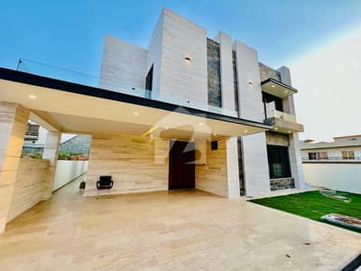 1 Kanal Aesthetic Design House Up For Sale On Prime Location