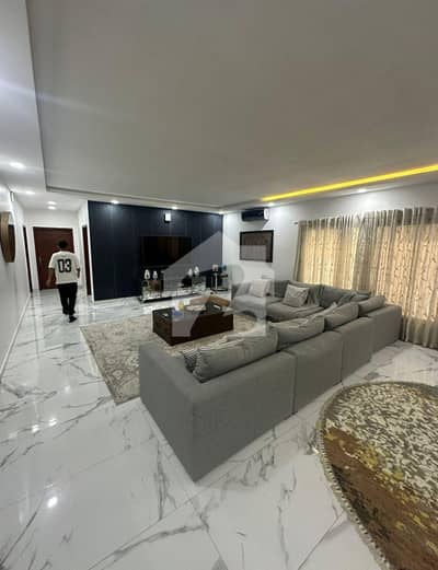 500 Yards Fully Renovated Bungalow for Sale DHA Phase 5
