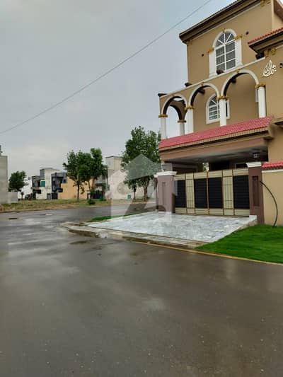 نیو لاهور سٹی لاہور میں 3 مرلہ رہائشی پلاٹ 28.0 لاکھ میں برائے فروخت۔