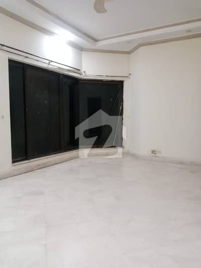 1-Kanal,s Upper Portion For Rent