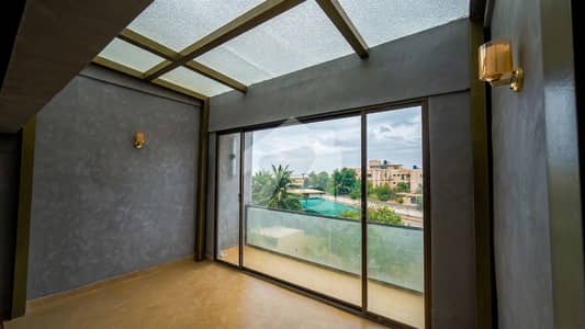 Fully Renovated Seaview Apartment Second Floor Available For Rent