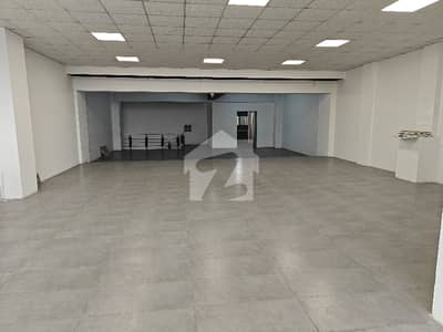 1 Kanal Commercial Building Office Floor Hall Available For Rent In Johar Town Near Emporium Mall