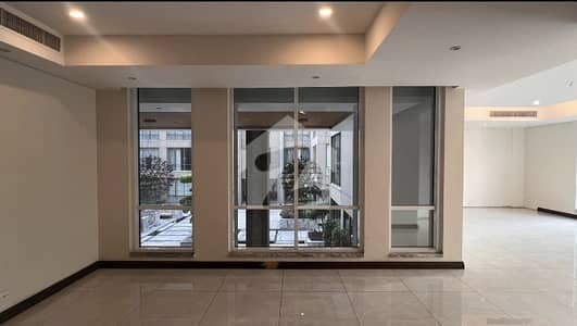 2 Bedrooms Luxurious Spacious Semi-Furnished Apartment Up for Sale in Gulberg Block T , Nearest to MM Alam Road
