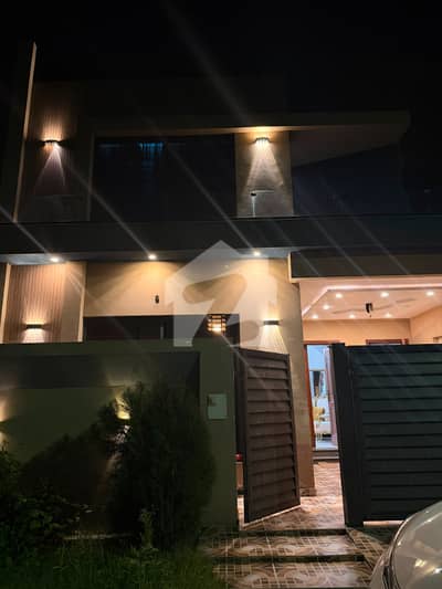 5marla Slightly Used Semi Furnished House With Moder Elevation Like No Other 5marla Slightly Used Semi Furnished House With Moder Elevation Like No Other